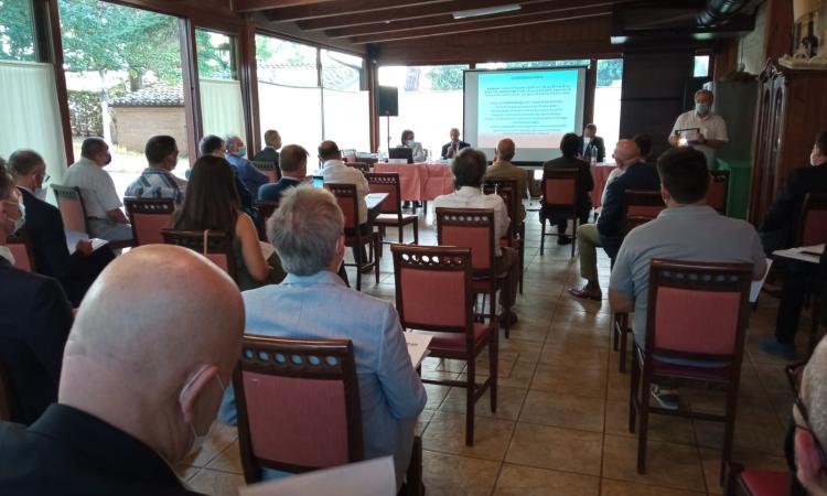 A villa Cortese l'assemblea dei soci del Confidi Macerata: utile di oltre 24.000 euro A villa Cortese l'assemblea dei soci del Confidi Macerata: utile di oltre 24.000 euro