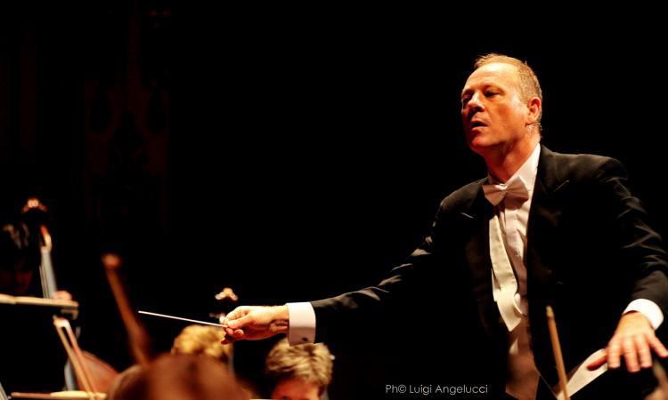 Musiche da film con l'Orchestra Filarmonica Marchigiana a Urbisaglia e Porto Recanati Musiche da film con l'Orchestra Filarmonica Marchigiana a Urbisaglia e Porto Recanati