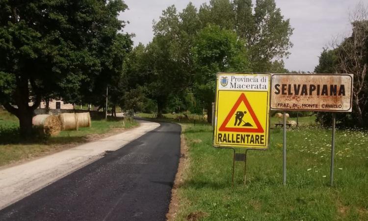 Montecavallo, nuovo asfalto per la provinciale 30 "Collattoni": investiti 100mila euro
