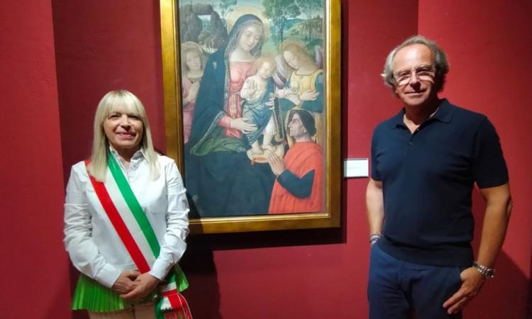 San Severino, Andrea Della Valle in visita in città: tappa alla pinacoteca e in piazza San Severino, Andrea Della Valle in visita in città: tappa alla pinacoteca e in piazza
