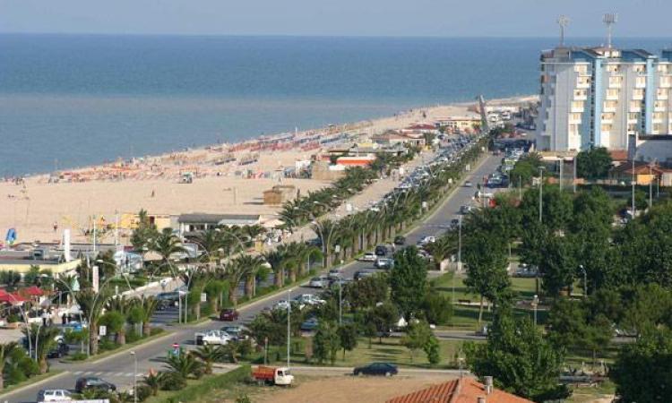Weekend di Ferragosto da tutto esaurito a Civitanova: ecco gli eventi in città e negli chalet Weekend di Ferragosto da tutto esaurito a Civitanova: ecco gli eventi in città e negli chalet