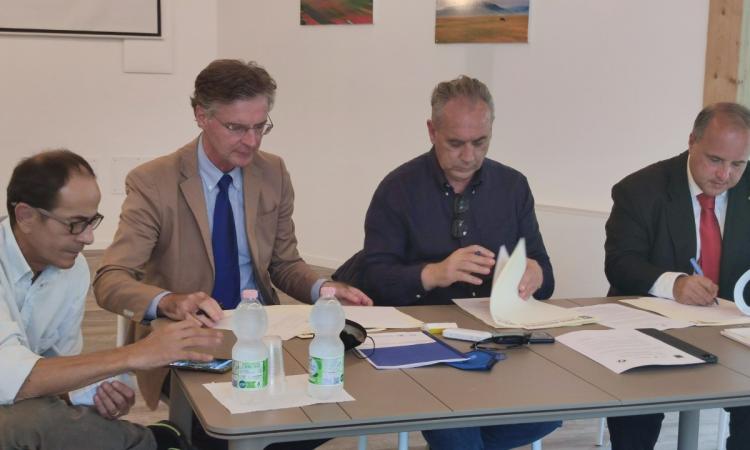 Parco Nazionale dei Monti Sibillini, ricostruzione più veloce: firmato protocollo Parco Nazionale dei Monti Sibillini, ricostruzione più veloce: firmato protocollo