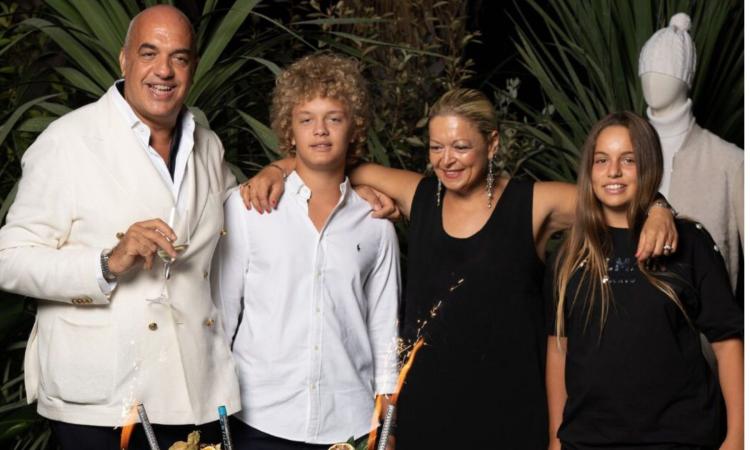 Civitanova, i primi 50 anni di  Simone Cicchitelli: festa doppia all'insegna dell'eleganza