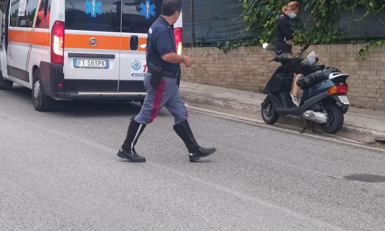 Montelupone, scooter contro auto: ferito un 35enne che è stato trasportato all'Ospedale di Civitanova