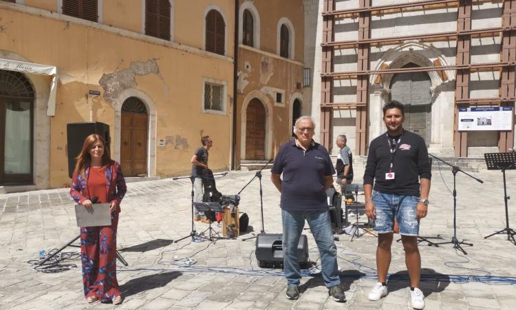 Visso, una serata per ricominciare a 5 anni dal sisma: "Vogliamo che il paese ritorni quello che era"