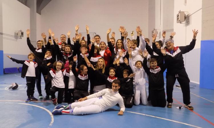 Macerata, dal 13 al 24 settembre il corso gratuito di scherma alla palestra Natali