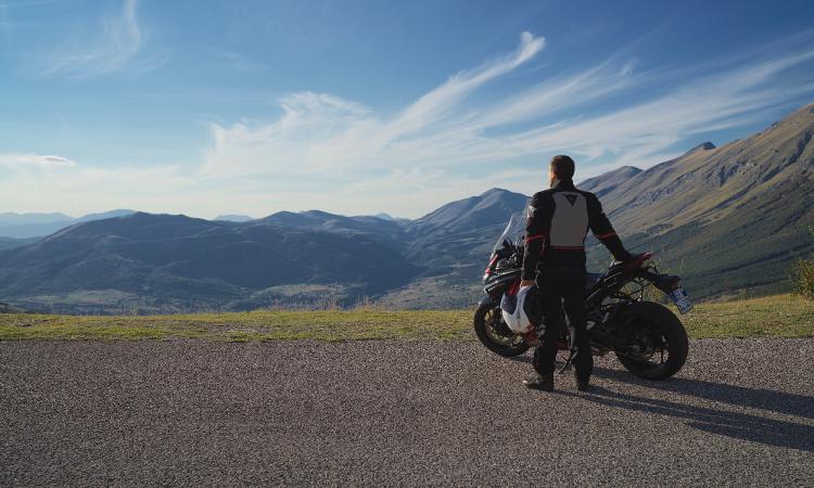 Assicurazione moto e scooter 125: consigli utili per risparmiare