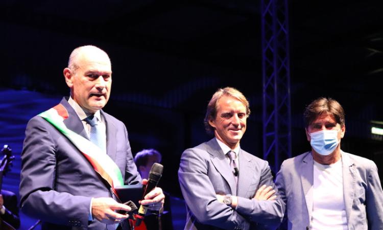 Roberto Mancini nuovo ambasciatore della città di Jesi: la nomina nella serata a lui dedicata