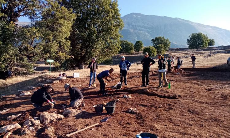 UniMc, missione archeologica in Albania sulle tracce del re dell’Epiro UniMc, missione archeologica in Albania sulle tracce del re dell’Epiro