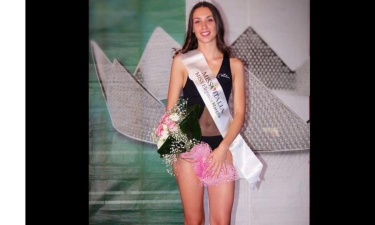 Pollenza, sfilata di moda al Ristorante Parco Hotel-Villa Giustozzi: appuntamento al 9 ottobre Pollenza, sfilata di moda al Ristorante Parco Hotel-Villa Giustozzi: appuntamento al 9 ottobre
