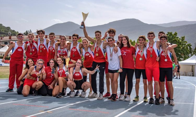 Atletica Avis Macerata sugli scudi a Sulmona: cinque ori e tredici podi per le squadre under 18 Atletica Avis Macerata sugli scudi a Sulmona: cinque ori e tredici podi per le squadre under 18