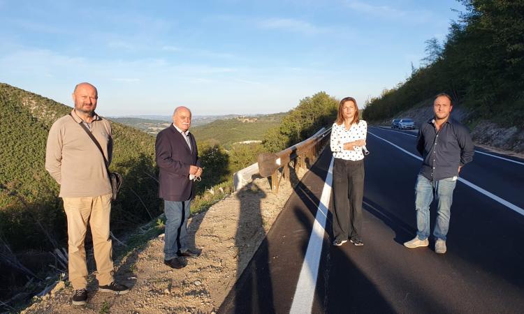 Riaperta la Serrapetrona-Torre Beregna. Pettinari: "Ingiustificati ritardi nei lavori"