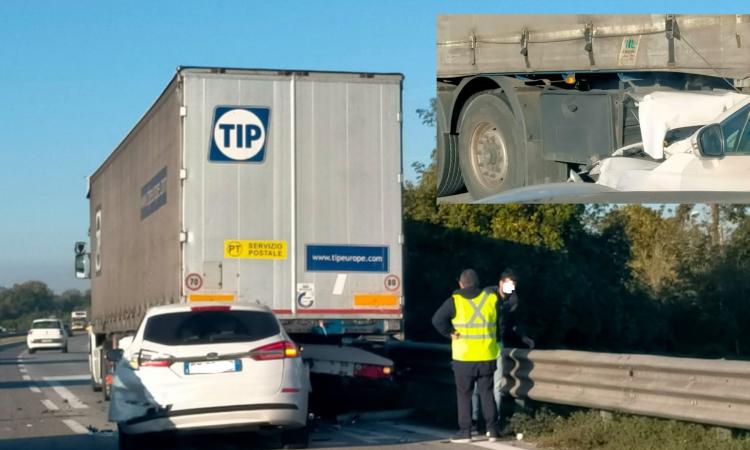 Civitanova, incidente tra auto e camion in superstrada: traffico bloccato, un ferito