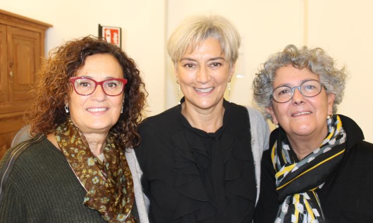 Macerata, Silvia Bianco va in pensione: ha lavorato per 42 anni come dipendente del Comune Macerata, Silvia Bianco va in pensione: ha lavorato per 42 anni come dipendente del Comune