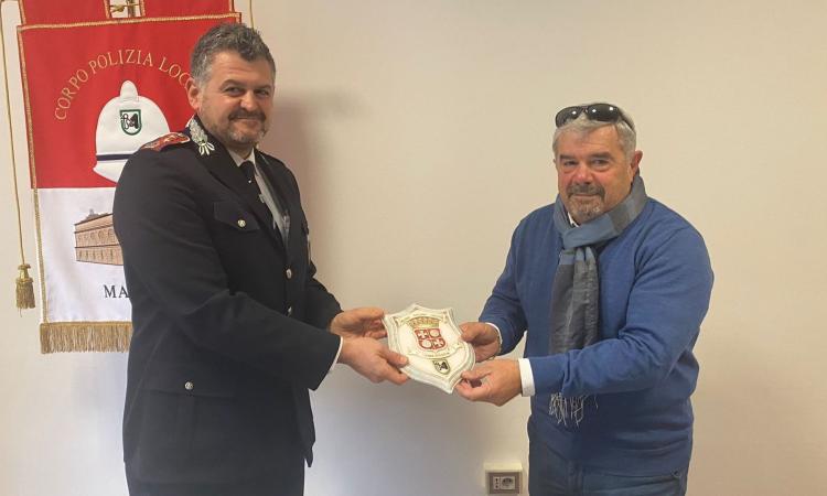 Polizia Locale, Tiziano Fattori va in pensione: il saluto dei colleghi del Comando di Macerata Polizia Locale, Tiziano Fattori va in pensione: il saluto dei colleghi del Comando di Macerata