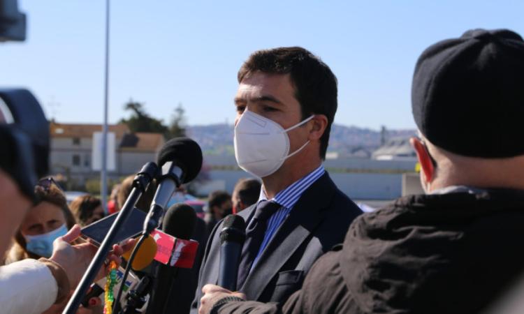 "Mantenere i presidi dei Vigili del fuoco nei Comuni del cratere" Acquaroli scrive a Curcio "Mantenere i presidi dei Vigili del fuoco nei Comuni del cratere" Acquaroli scrive a Curcio