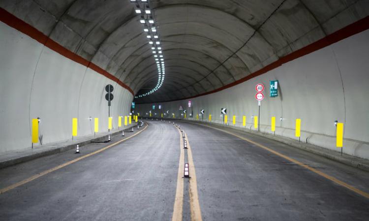 Spiraglio di luce per la Pedemontana: mercoledì l'apertura del tratto Fabriano-Matelica Spiraglio di luce per la Pedemontana: mercoledì l'apertura del tratto Fabriano-Matelica