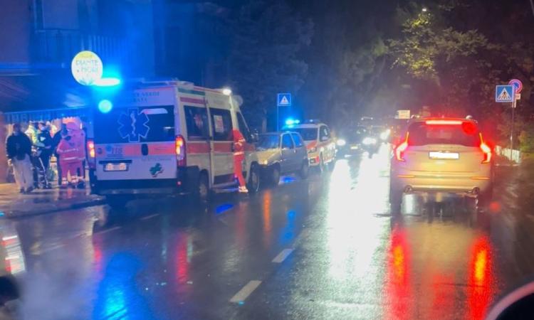 Macerata, investimento in via Pancalducci: 20enne trasportata al pronto soccorso (VIDEO)