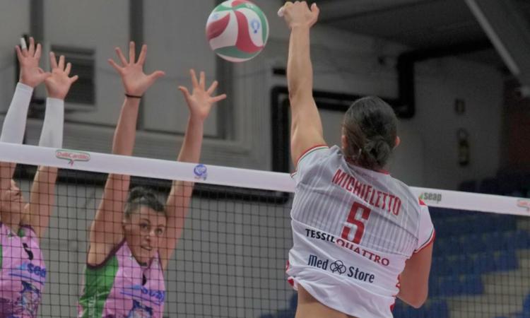 La CBF Balducci HR Macerata infila un'altra vittoria in tre set contro la Seap Dalli Cardillo Aragona La CBF Balducci HR Macerata infila un'altra vittoria in tre set contro la Seap Dalli Cardillo Aragona