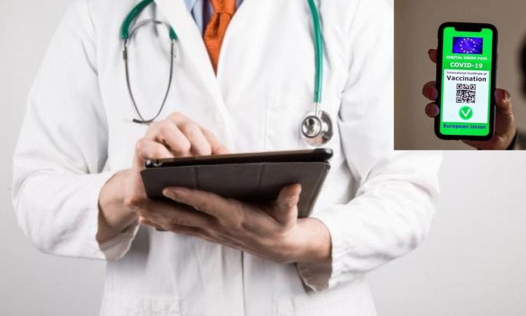 Rilascio di falsi Green Pass: indagati due medici di famiglia marchigiani Rilascio di falsi Green Pass: indagati due medici di famiglia marchigiani