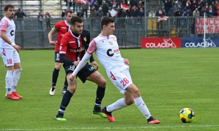 Ancona-Matelica, pareggio importante a Gubbio che torna a muovere la classifica Ancona-Matelica, pareggio importante a Gubbio che torna a muovere la classifica