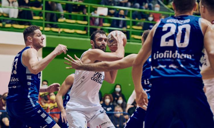 B Maschile, la Liofilchem Roseto conquista il PalaRisorgimento di Civitanova B Maschile, la Liofilchem Roseto conquista il PalaRisorgimento di Civitanova