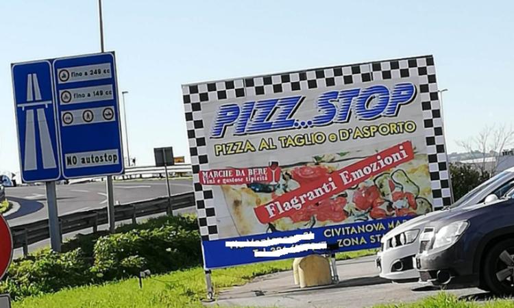 Civitanova, pizzeria colta in "flagrante". La svista grammaticale fa discutere: errore o marketing?