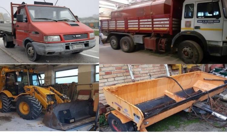 San Severino, all'asta macchine operatrici e automezzi comunali: come partecipare San Severino, all'asta macchine operatrici e automezzi comunali: come partecipare
