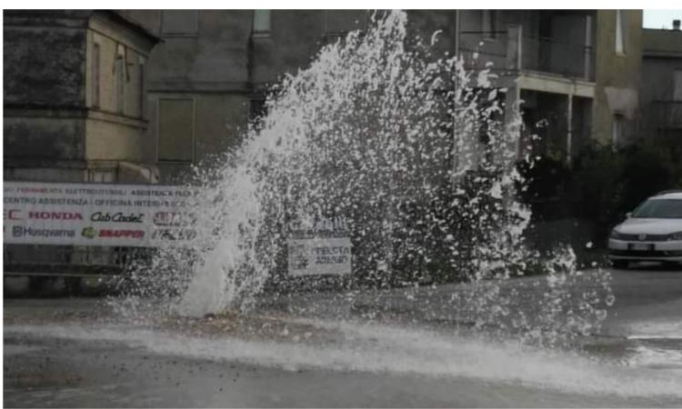 Civitanova, il rione Fontanelle diventa fontana a cielo aperto