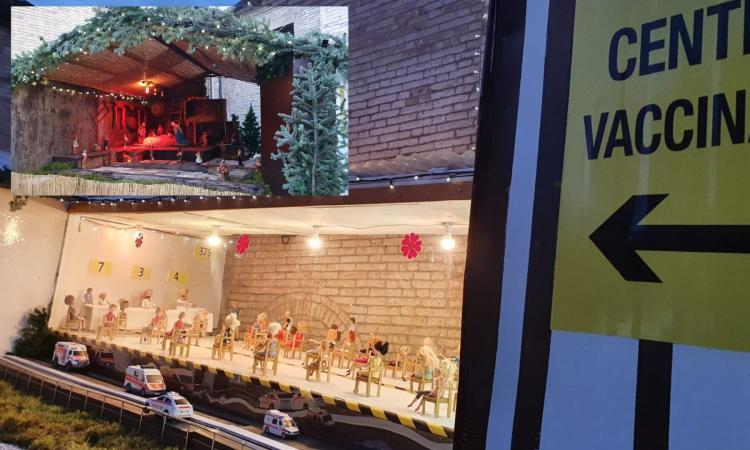 Corridonia, accanto al presepe spunta la riproduzione in miniatura di un hub vaccinale (FOTO)