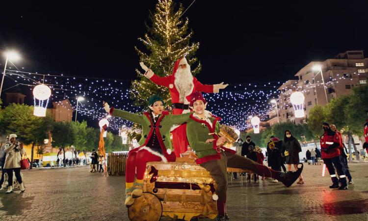 Musica e animazione in strada, Civitanova si prepara al Natale: il programma del weekend