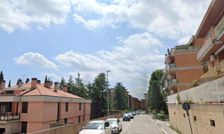 Macerata, continui black-out elettrici: disagi in alcune abitazioni Macerata, continui black-out elettrici: disagi in alcune abitazioni
