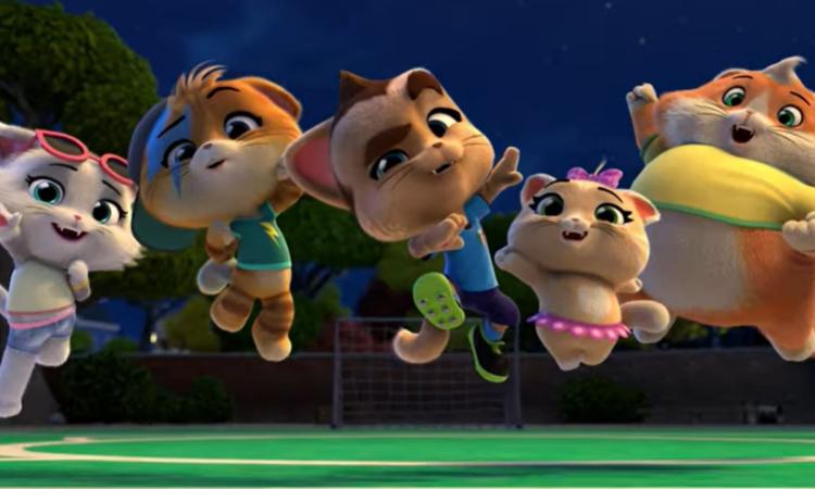 A Porto Recanati arriva il "Raibow Christmas Show": i protagonisti dei cartoni animati si esibiscono in piazza A Porto Recanati arriva il "Raibow Christmas Show": i protagonisti dei cartoni animati si esibiscono in piazza
