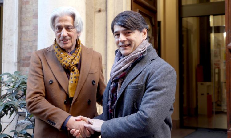 Sandro Parcaroli è il nuovo presidente della provincia di Macerata. "Risponderò ai bisogni di tutti i Comuni" (FOTO)