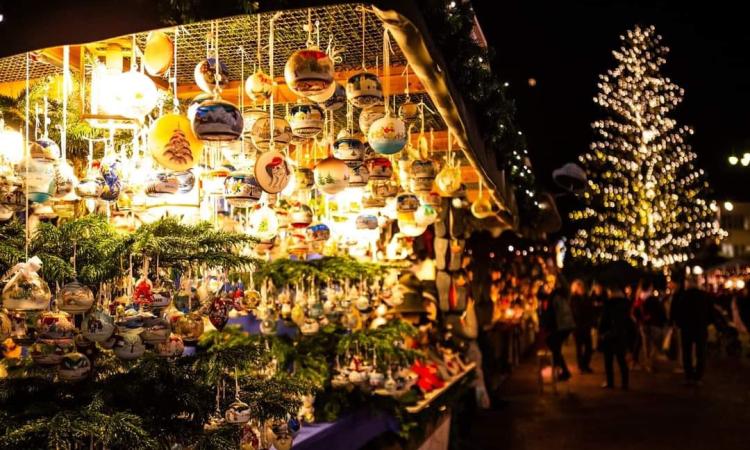 Civitanova, torna la solidarietà con 'La Frittella di Pasquella'. "Diamo felicità ai meno fortunati" Civitanova, torna la solidarietà con 'La Frittella di Pasquella'. "Diamo felicità ai meno fortunati"