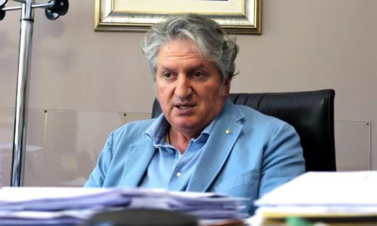 Tolentino, il sindaco Pezzanesi insiste: “Vogliamo tenere le scuole ancora chiuse, ci confronteremo con l'Asur” Tolentino, il sindaco Pezzanesi insiste: “Vogliamo tenere le scuole ancora chiuse, ci confronteremo con l'Asur”