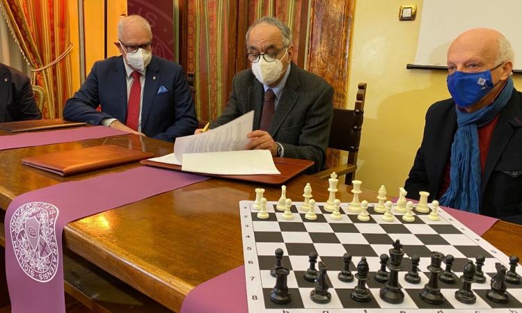 Unimc alla ricerca della "Regina (o del Re) di scacchi": il gioco entra all'Università, parte il progetto