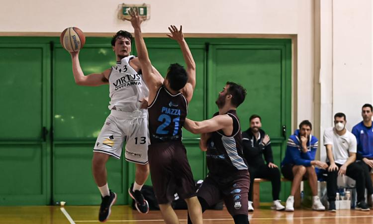 Basket, la Virtus Civitanova fallisce l'impresa contro una Real Sebastiani Rieti decimata