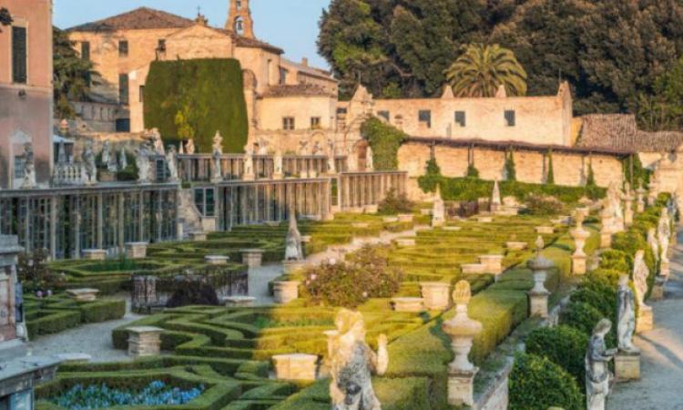 Villa Buonaccorsi è patrimonio culturale dello Stato: 12 milioni per le Marche dal Ministero Villa Buonaccorsi è patrimonio culturale dello Stato: 12 milioni per le Marche dal Ministero