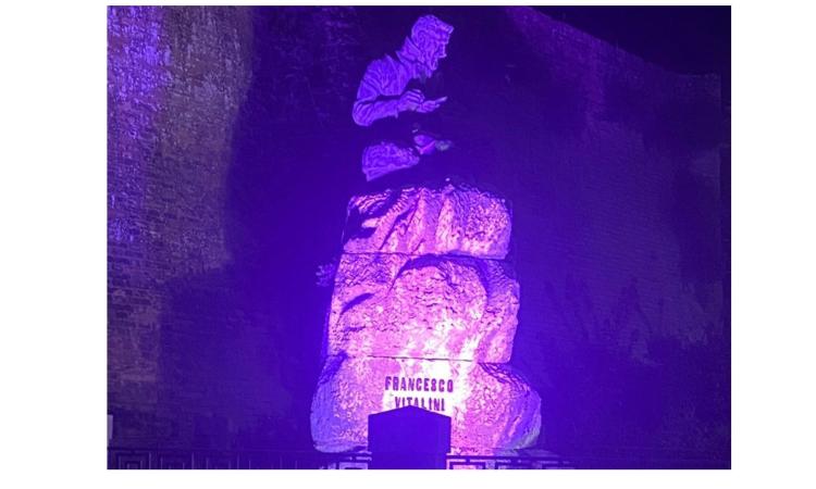 Camerino, Giornata dell'epilessia: il monumento Vitalini si illumina di viola