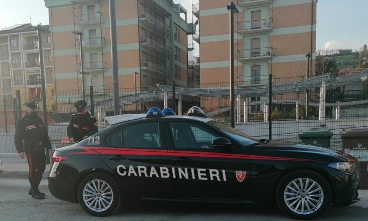 Neopatentato alla guida ubriaco: denuncia e patente ritirata. Anche un 45enne nei guai Neopatentato alla guida ubriaco: denuncia e patente ritirata. Anche un 45enne nei guai