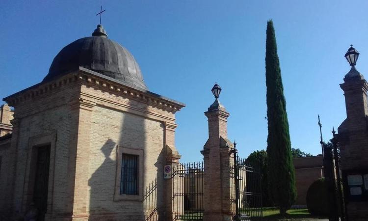 Treia, ultimati i lavori di ampliamento del cimitero: 300 nuovi loculi in fase di collaudo Treia, ultimati i lavori di ampliamento del cimitero: 300 nuovi loculi in fase di collaudo