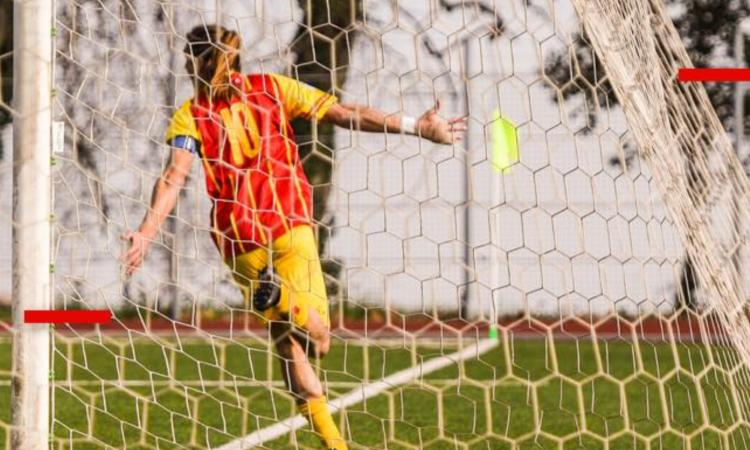 Serie D, la Recanatese domina in casa. Il "Re Leone" Sbaffo torna a ruggire e cala il tris Serie D, la Recanatese domina in casa. Il "Re Leone" Sbaffo torna a ruggire e cala il tris