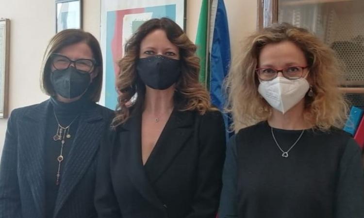 Macerata, collaborazione tra Ite "Gentili" e Banca d'Italia: ecco gli studenti premiati con Diploma Macerata, collaborazione tra Ite "Gentili" e Banca d'Italia: ecco gli studenti premiati con Diploma