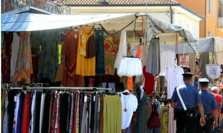 Porto Potenza, nuova collocazione per il mercato: "Soluzione che raccoglie le esigenze di tutti" Porto Potenza, nuova collocazione per il mercato: "Soluzione che raccoglie le esigenze di tutti"