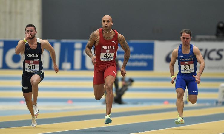 Atletica, Assoluti Indoor: sprint show con Jacobs nei 60 metri. Dosso da record Atletica, Assoluti Indoor: sprint show con Jacobs nei 60 metri. Dosso da record