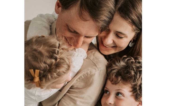 "L'affido familiare, un atto di amore": un corso formativo a San Severino "L'affido familiare, un atto di amore": un corso formativo a San Severino