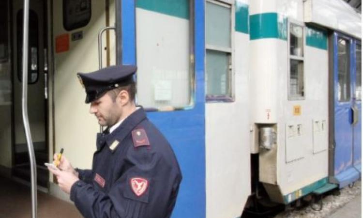 Fugge dall'ospedale con intenti suicidi: donna rintracciata in stazione