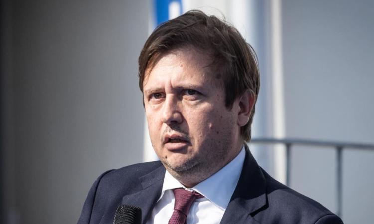 Crisi Ucraina, Sileri precisa: "Nessun obbligo super Green Pass per rifugiati"