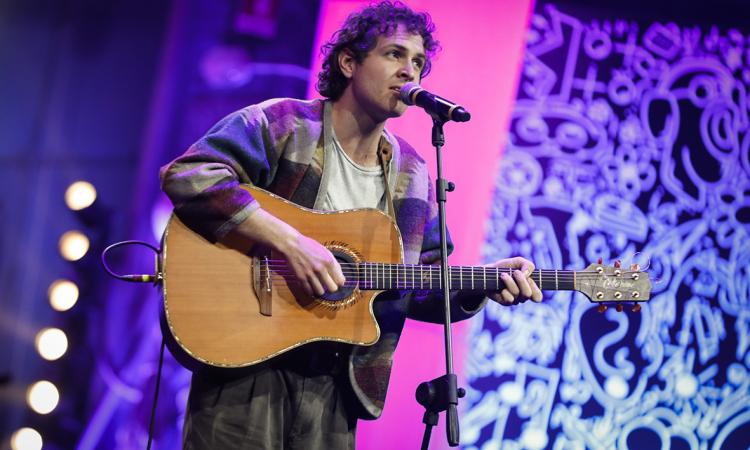 Musicultura, nona serata di Audizioni Live: Emit vince il Premio del pubblico Musicultura, nona serata di Audizioni Live: Emit vince il Premio del pubblico